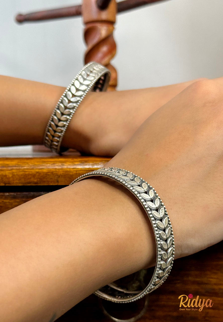 Pure Silver Bangles-Leaf Detail Elegant Work Wear Kada (3) Ridya Fashions