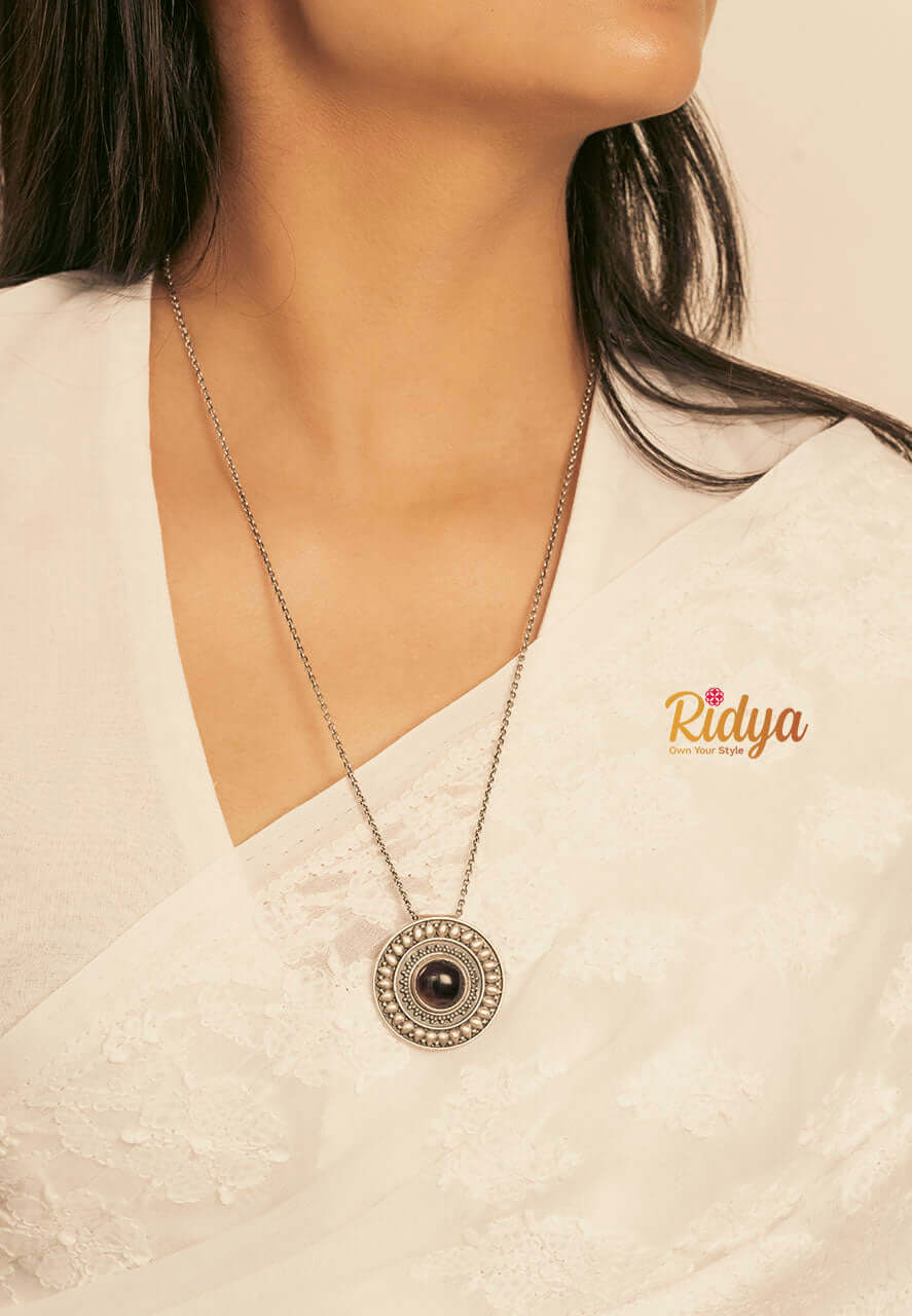 925 Silver Pendant-Intricate details embossed Amethyst Pendant (1) Ridya Fashions