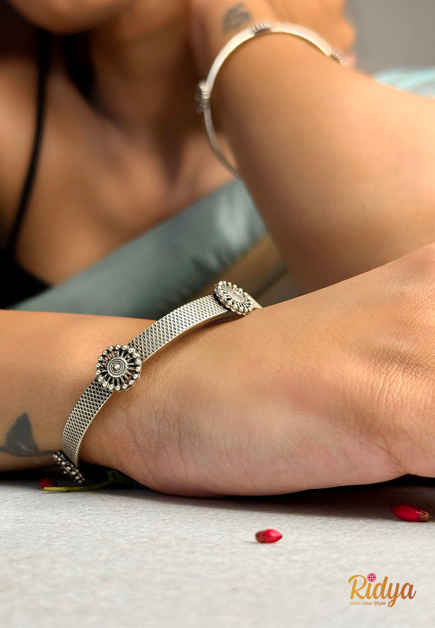 Designer Silver Bangles- Textured Chakra embellished Classic Bangle (1) Ridya Fashions
