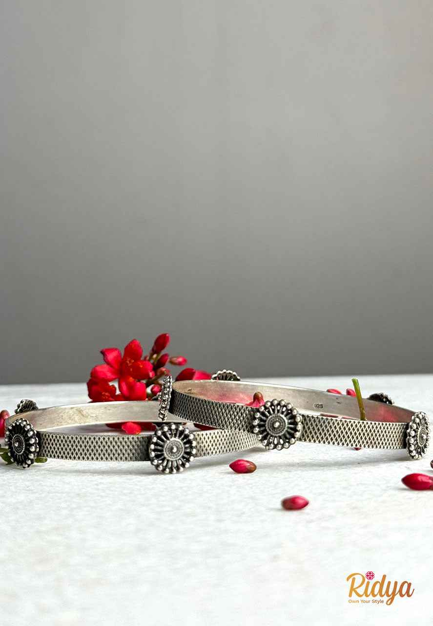 Designer Silver Bangles- Textured Chakra embellished Classic Bangle (4) Ridya Fashions