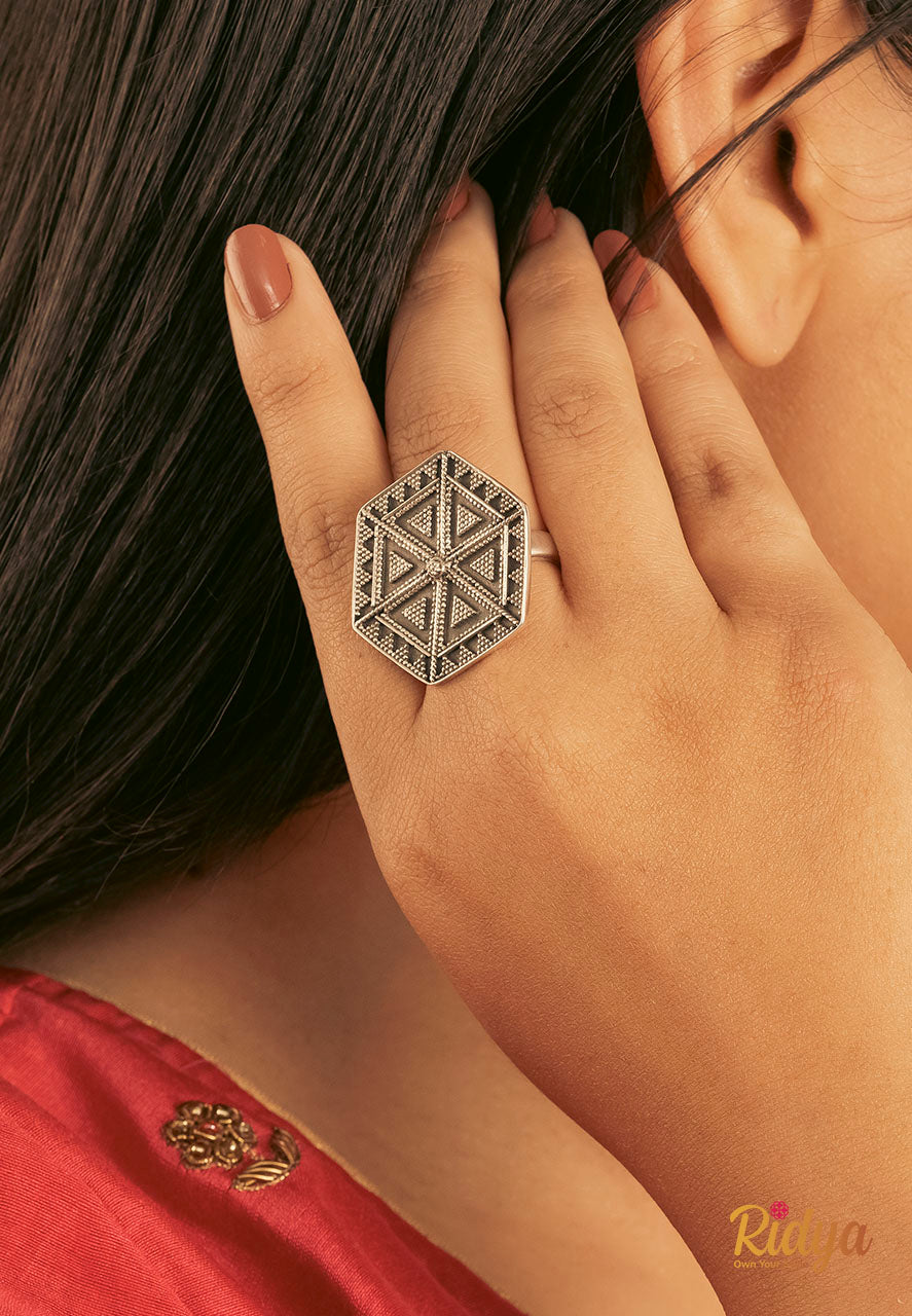 925 Silver Ring- Daana Detailed Hexagon Casual Ring (3) Ridya Fashions