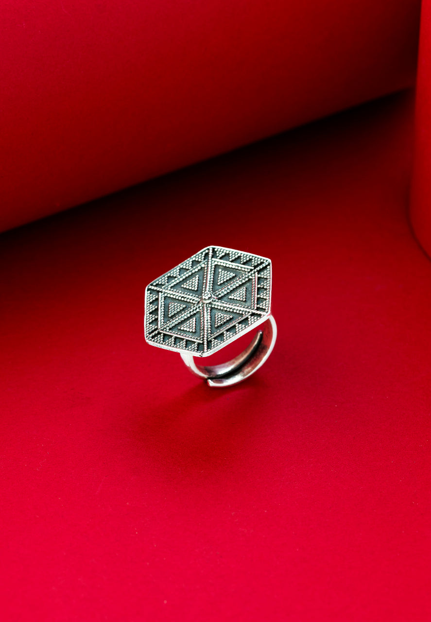 925 Silver Ring- Daana Detailed Hexagon Casual Ring (4) Ridya Fashions