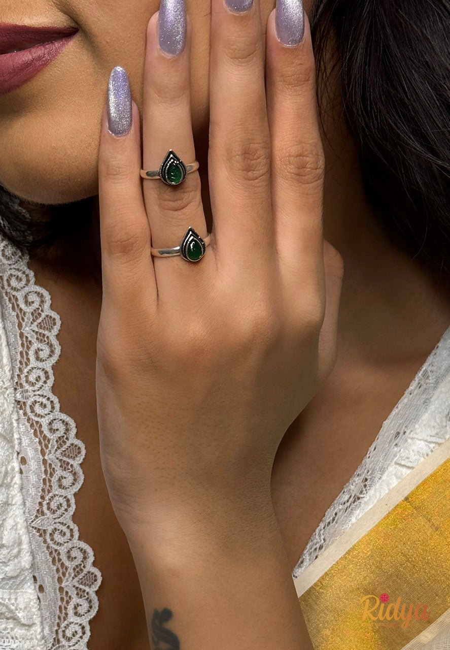 Pure 92.5 Silver Ring- Green Stone Tilak Everyday Ring (3) Ridya Fashions