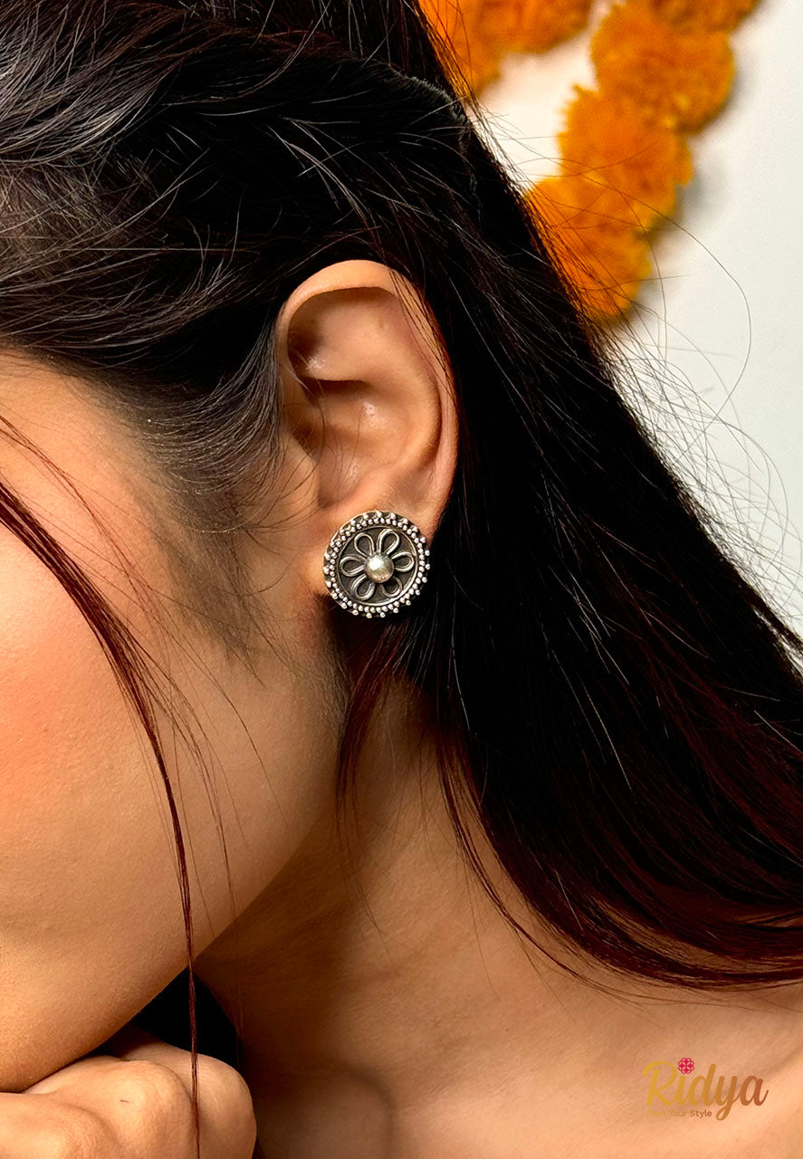 Buy Silver Earrings Online- Floral Details Everyday Stud Earrings (1) Ridya Fashions