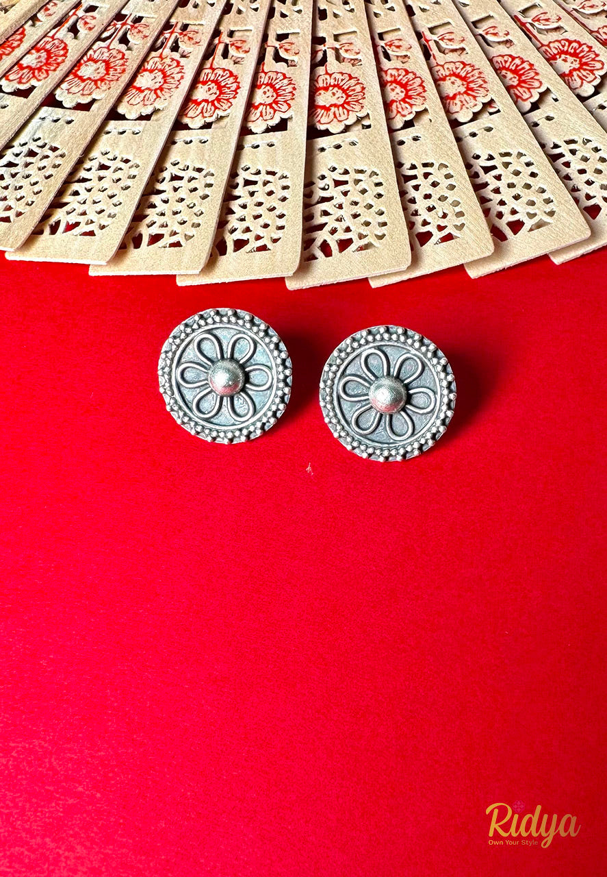 Buy Silver Earrings Online- Floral Details Everyday Stud Earrings (3) Ridya Fashions