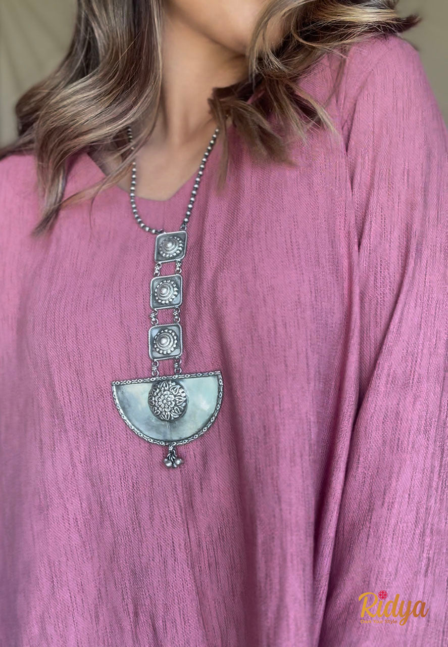 Intricate Details Tribal Inspired Bicone Classic Dori Necklace