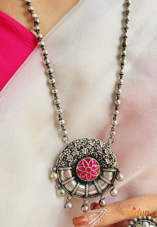 Fine Carved Flowers Jadau Statement Ball Chain Statement Necklace