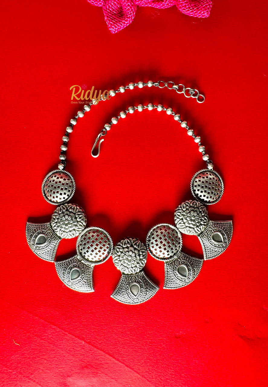 Heavy Silver Necklace-Jaali and Flower Sequence Statement Necklace (4) Ridya Fashions