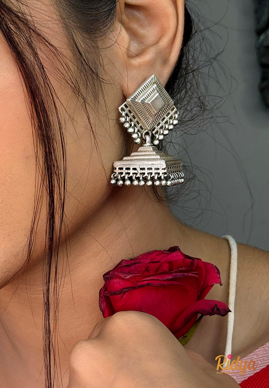 Detailed Ladder Ghungru Jhumka Earrings