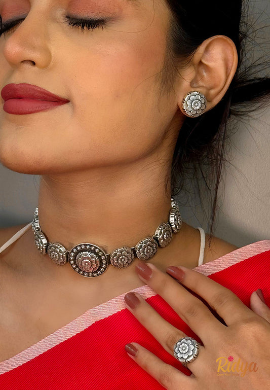 A String of Rose Versatile Choker, Studs and Ring